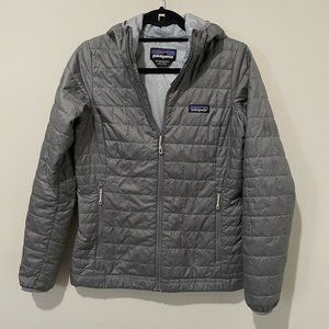 Patagonia Women’s Nano Puff Hoody Jacket Gray Size XS.